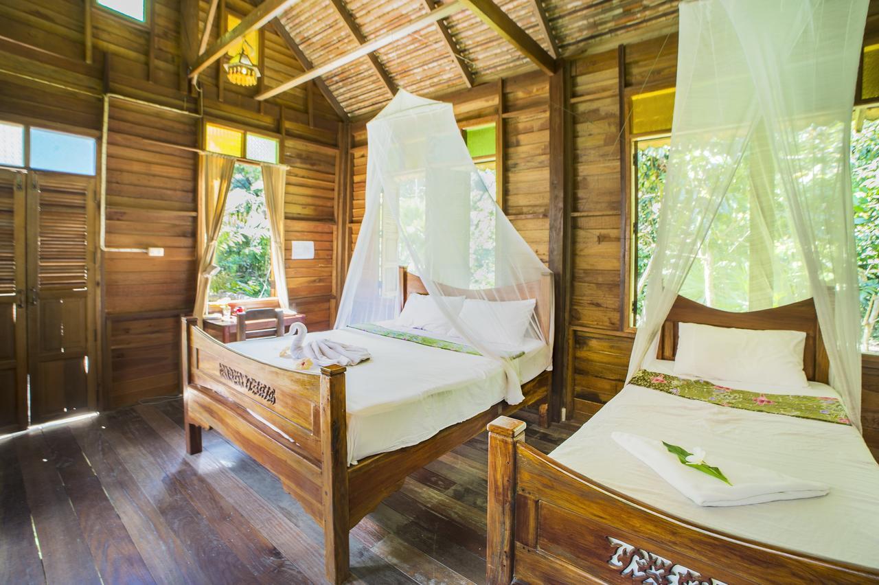 Art'S Riverview Lodge Khao Sok National Park Esterno foto