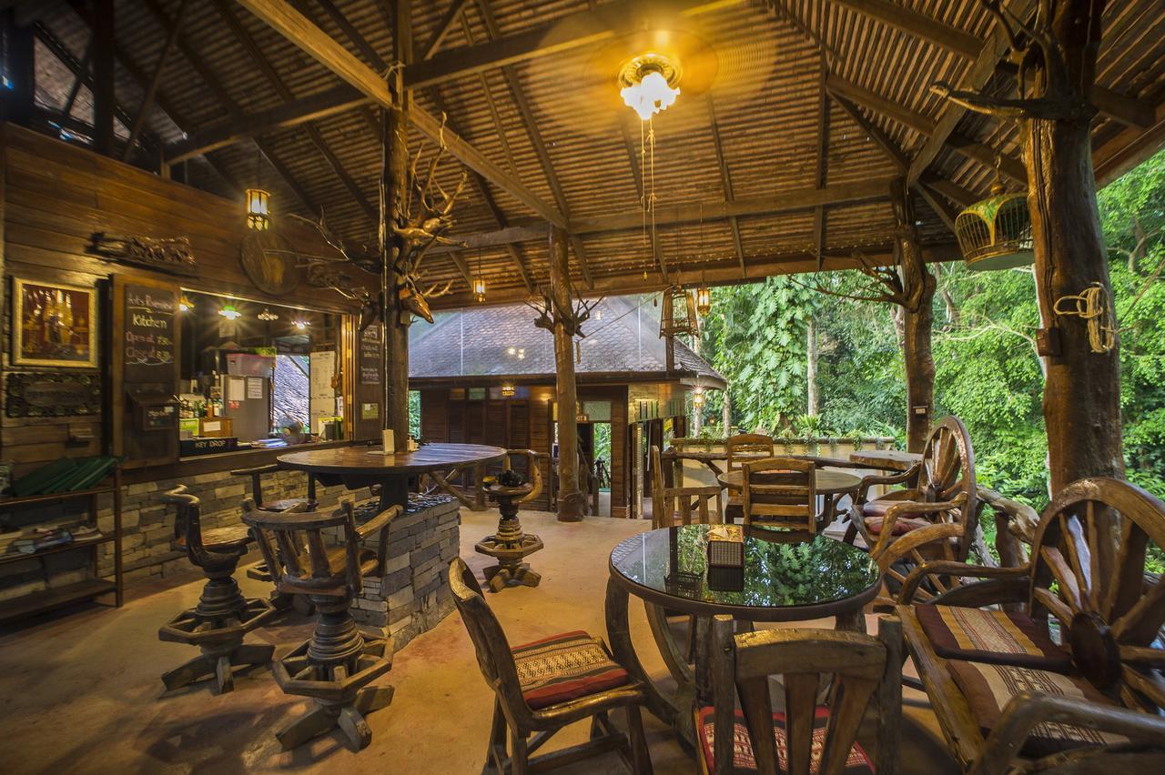 Art'S Riverview Lodge Khao Sok National Park Esterno foto