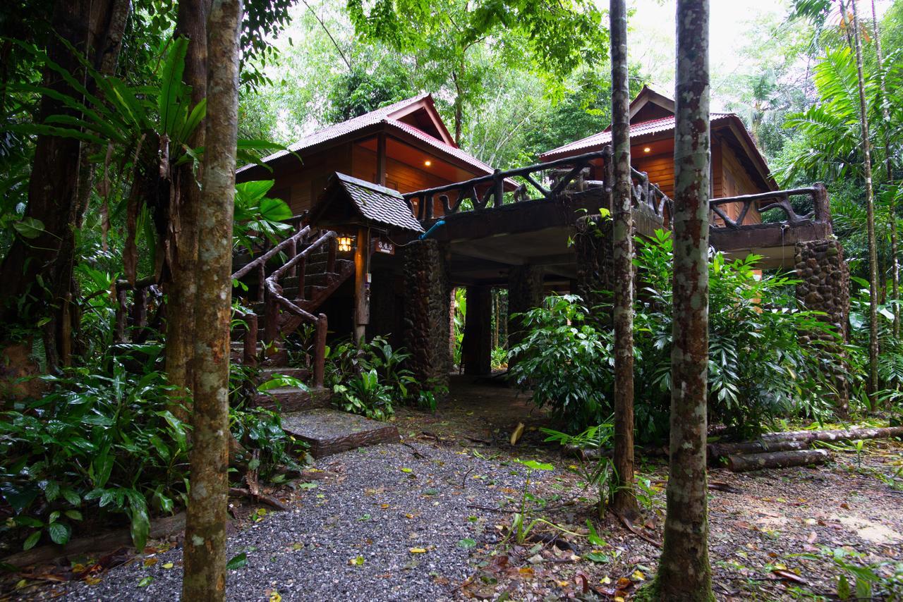 Art'S Riverview Lodge Khao Sok National Park Esterno foto